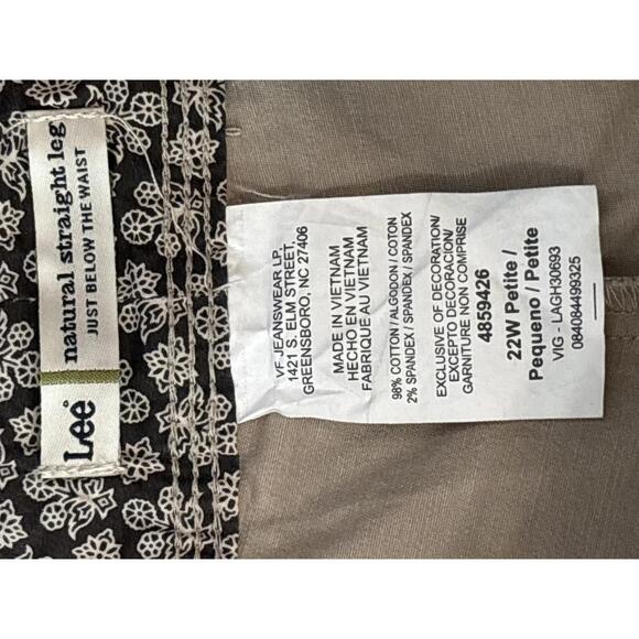 Lee natural straight leg Women's Khaki Dress Pants Size 14 - Picture 7 of 9